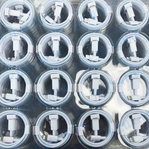 Hd6b9fe67baf64f7f8cd89ade7f32b3cbi Cable de Carga Rápida Tipo C Más Vendido para iPhone 14 13 12 11 Pro Max 20, Longitud de 1m 1.5m 2m, Hecho de Metal con Revestimiento de TPE