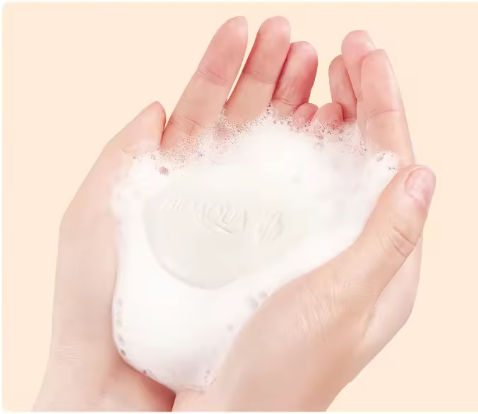 Jabón de baño, aceite esencial