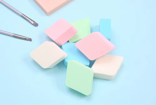 Pomo 4 UND sin látex cosmético- Puff cuadrado