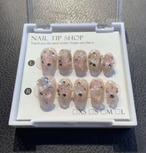 Uñas completas 10 piezas con diamantes de imitación y perlas