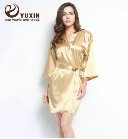 4 Bata satinada para dama (Diferencia estampado )